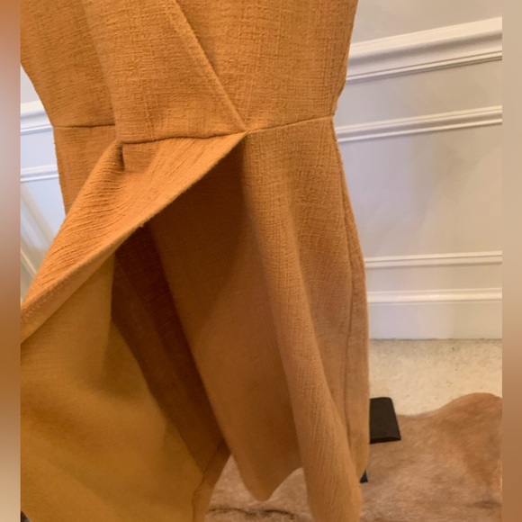 Madewell crossfront flutter sleeve Mini dress. Camel color. Size S - Picture 8 of 10